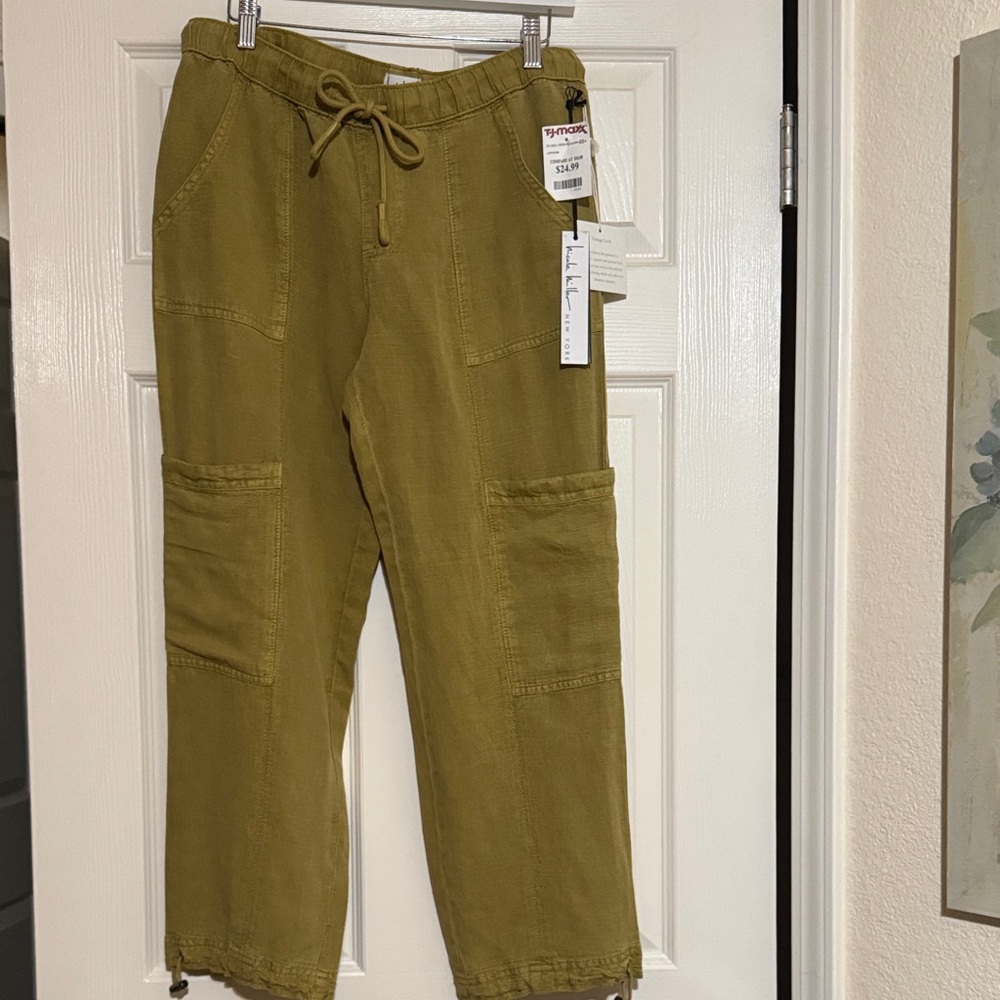 Nicole Miller Mustard Cargo Pants